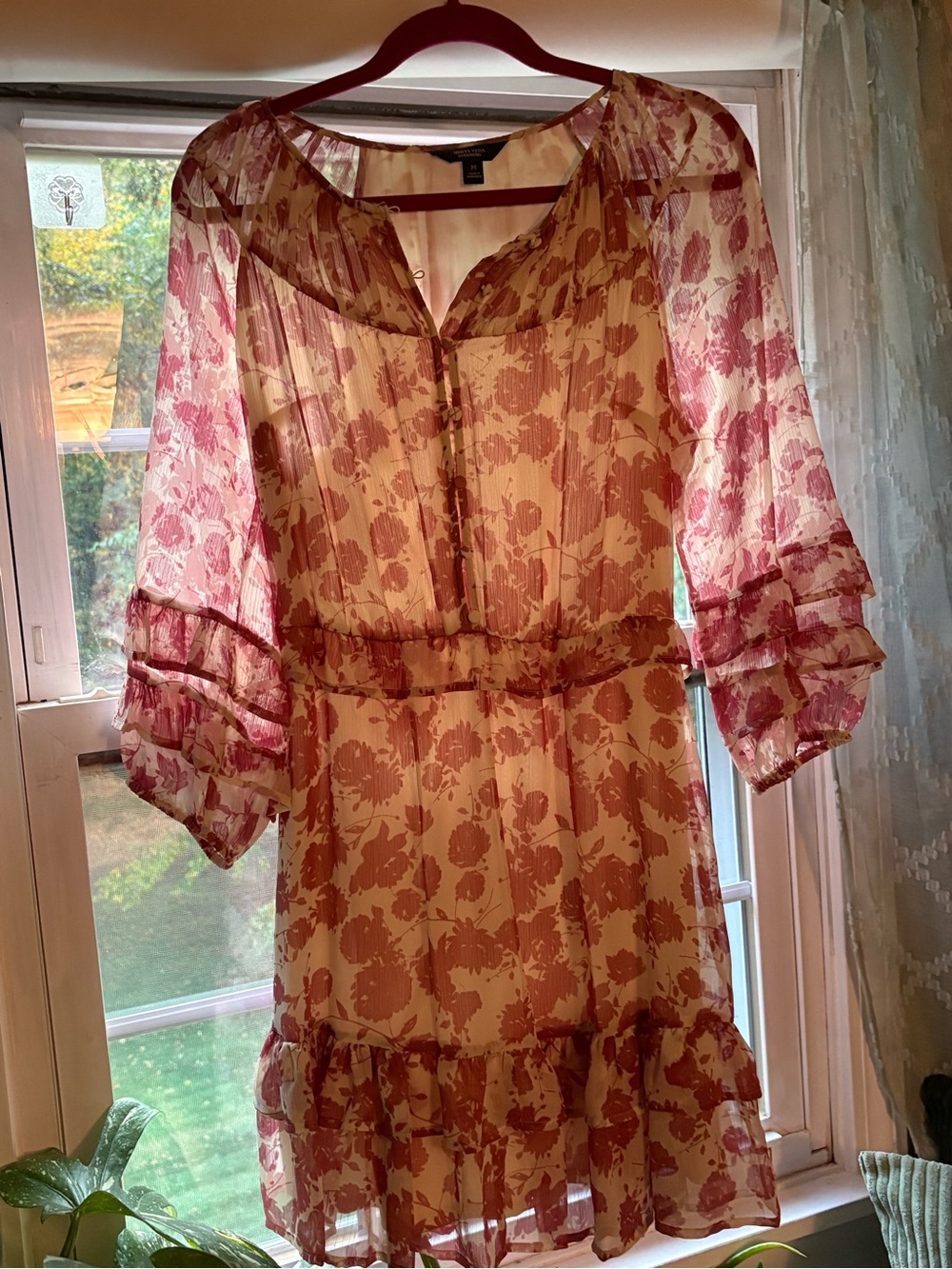 Simply Vera Vera Wang Pink Floral Long Sleeve Ruffle Dress